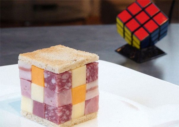 бутерброд кубик Рубика